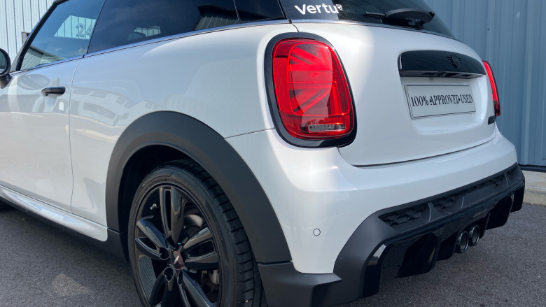 MINI Hatchback 2.0 Cooper S Sport 3dr Auto Petrol Hatchback